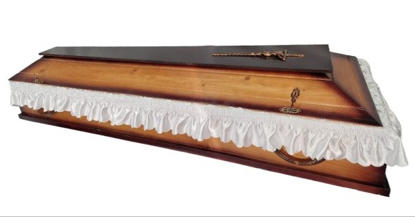 Funerare bucuresti, funerare Ilfov, funerare sector 4, 1, 2, 3, 4, 5, 5, pompe funebre, servicii funerare complete, funerare talon pensie, sicriu, sicriu complet echipat, îmbălsămare. Servicii funerare profesionale în sectoarele 1, 2 , 3 , 4 , 5 , 6. Oferim consultanță și asistență în planificarea și organizarea serviciilor funerare și a înmormântării.